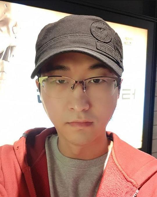 金坎比 Kim Kan-bi