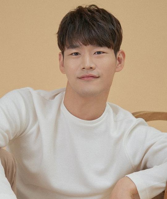 任輝真 Im Hwe Jin