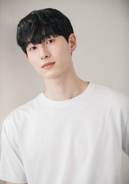 金皓英 Ho-young Kim