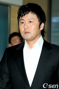 孔炯軫 Hyeong-jin Kong