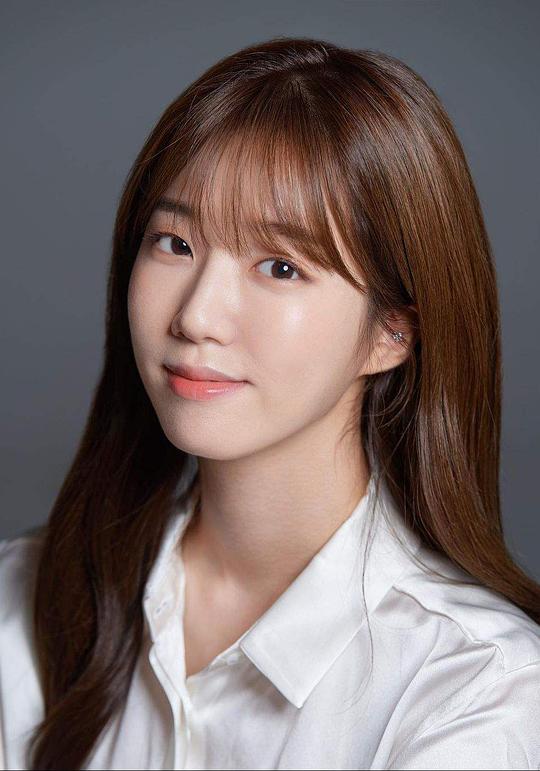 李智沅 Lee Ji-won