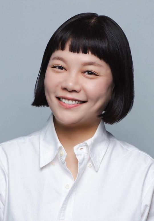 李賢廷 Hyun-jung Lee