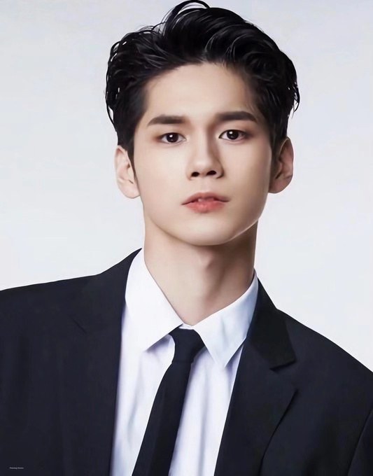 邕聖祐 Seong-wu Ong