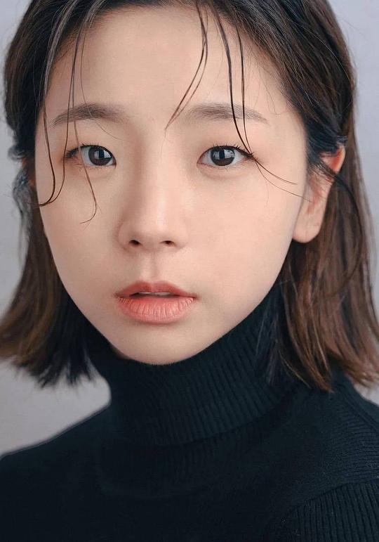 尹娜恩 Na-eun Yoon