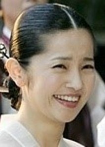 樸允京 Yoon-kyung Park