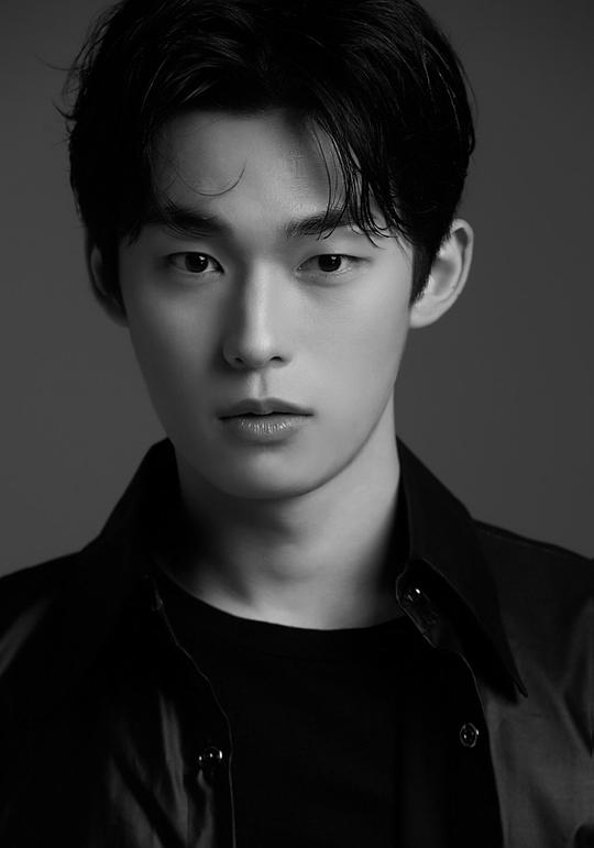 樸庭佑 Park Jeong Woo