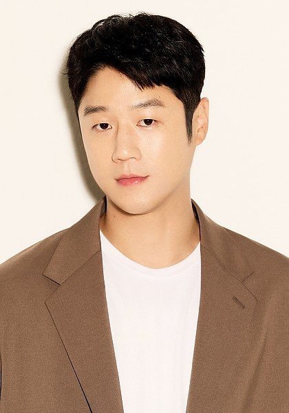 鄭浚遠 Jung Jun-won