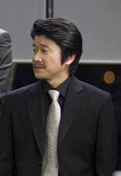 李東勇 Lee Dong-yong