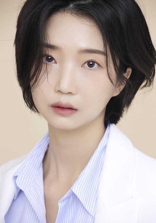 李賢芮 Hyeon-seo Lee