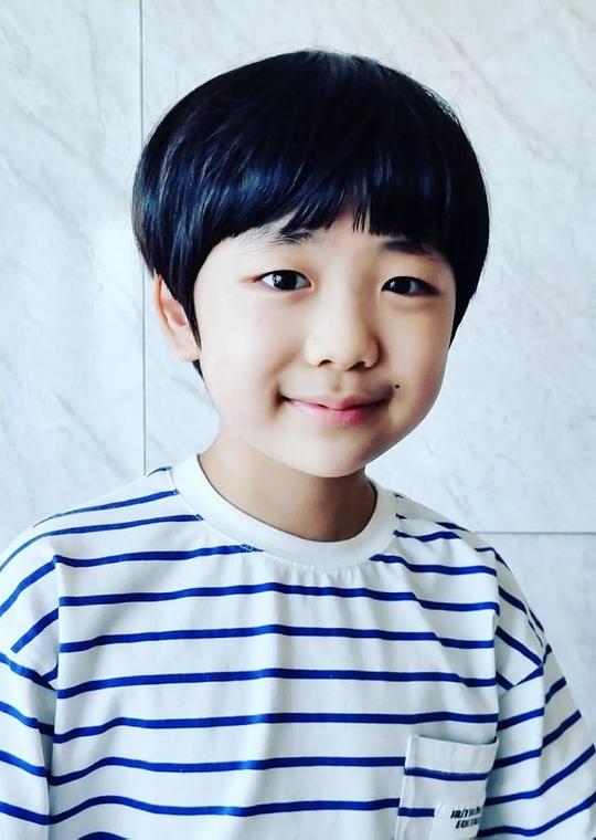 金東河 Dong-ha Kim