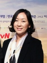 鄭有貞 Yoon-Jung Jung