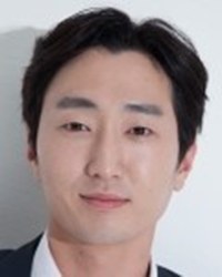 鄭宇榮 Woo-yeong Jeong