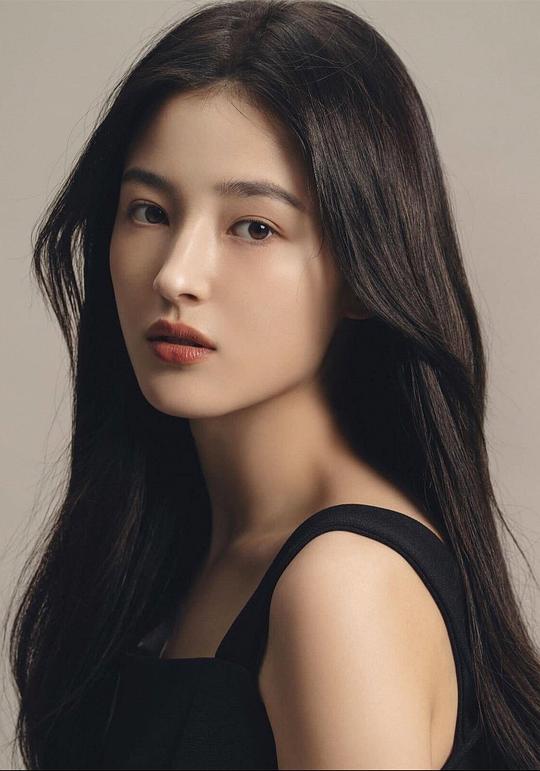 李承利 Nancy Jewel McDonie