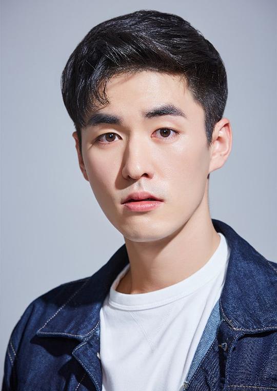 盧相甫 Sang-bo Rho