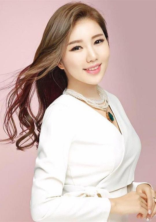 宋歌人 Ga-in Song