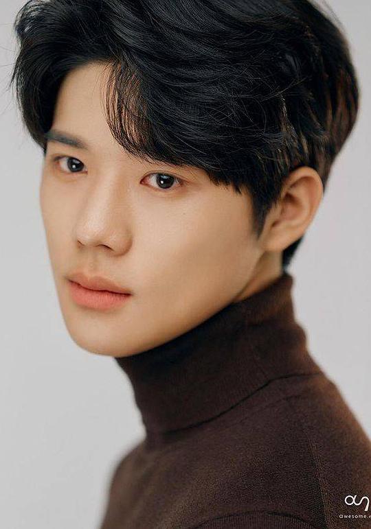 文相敏 Mun Sang Min