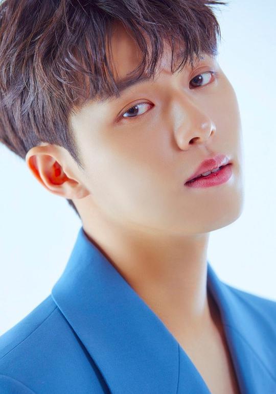 張道允 Do-yoo Jang