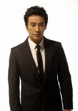 嚴泰雄 Tae-woong Eom