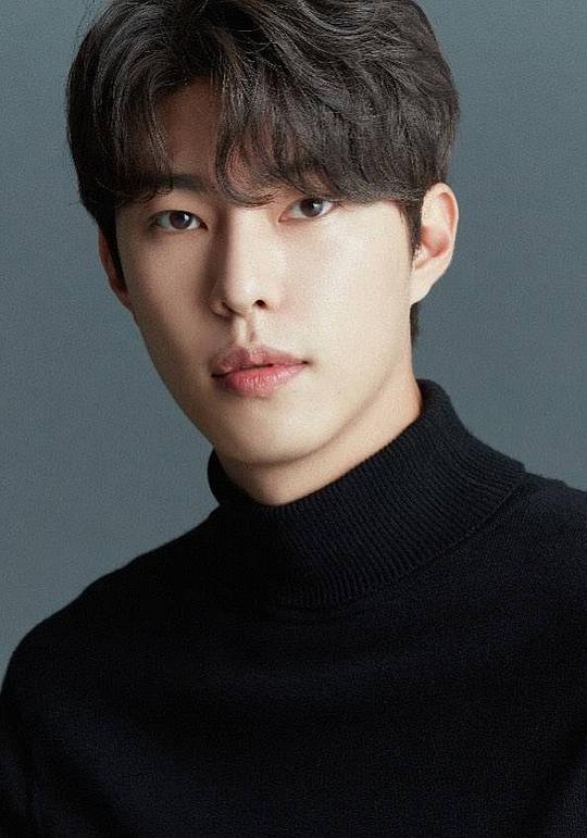 申明成 Shin Myung Sung