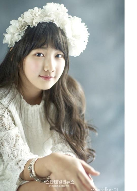 洪花梨 Hwa-ri Hong