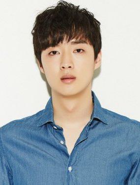 姜英錫 Kang Young-seok