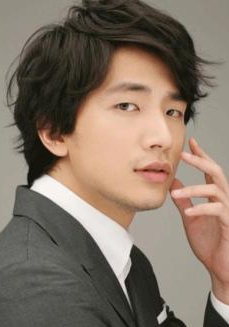 李勇株 Yong-Joo Lee