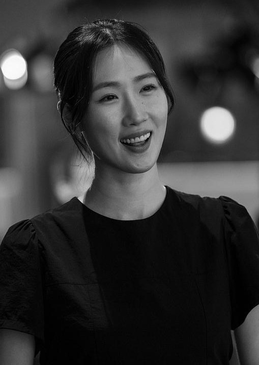 姜素怡 So-yi Kang