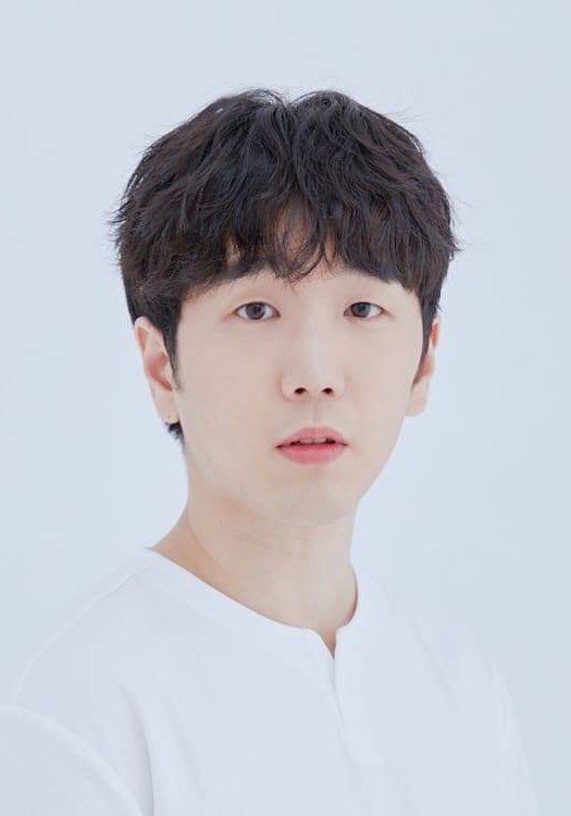 金大允 Kim Dae-yoon