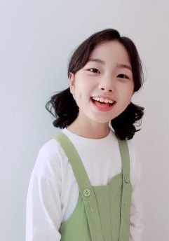 吳星河 Oh Byeol Ha