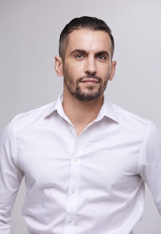 薩利姆·班諾特 Salim Benoit