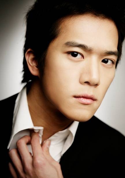 河錫辰 Seok-Jin Ha