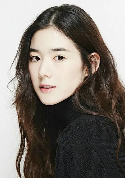 鄭恩彩 Eun-Chae Jeong