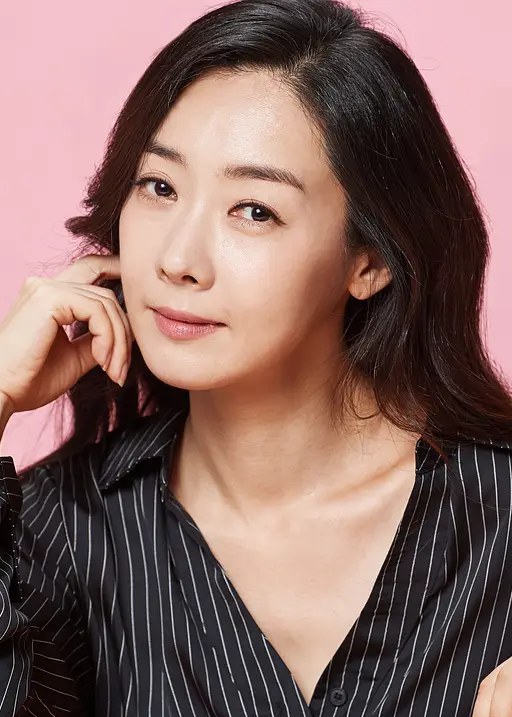 俞智妍 Ji-Yeon Yoo