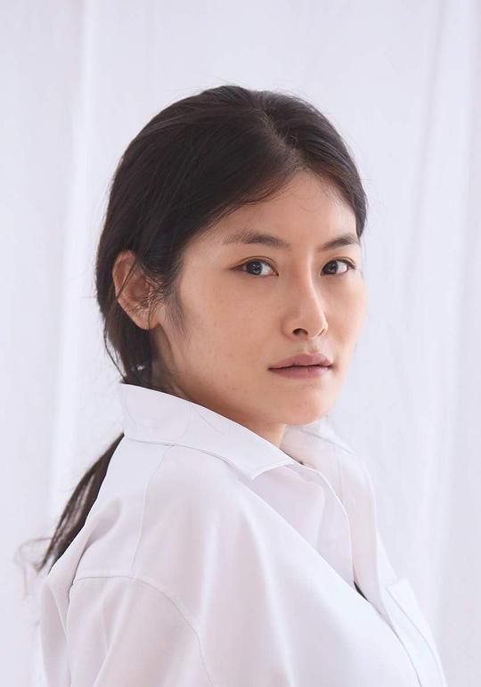 金丹菲 Dan-bi Kim