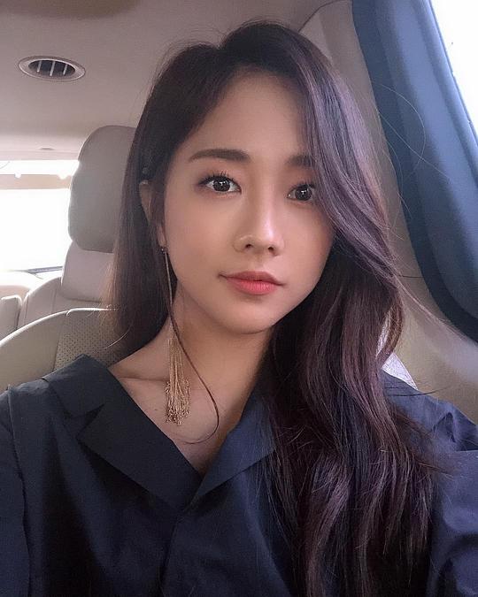 吳英珠 Young-Joo Oh