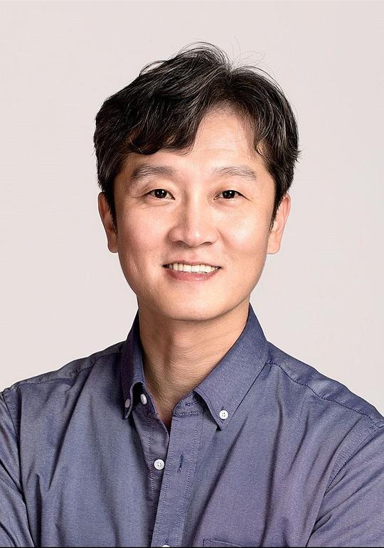 尹孝植 Yoon Hyo Sik