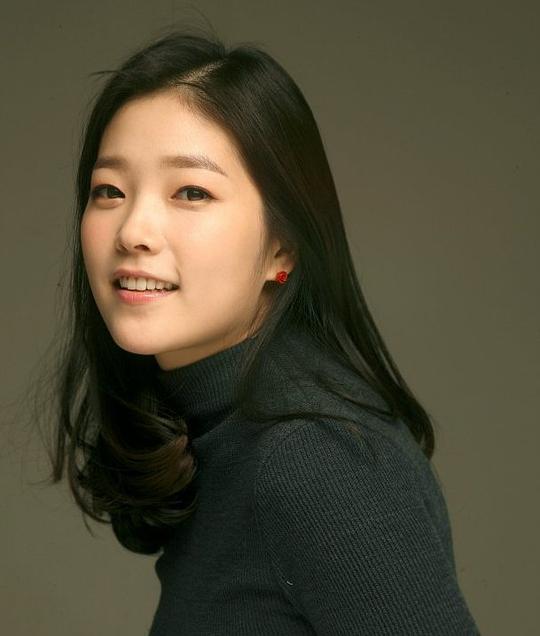 李新星 Sae-byeol Lee