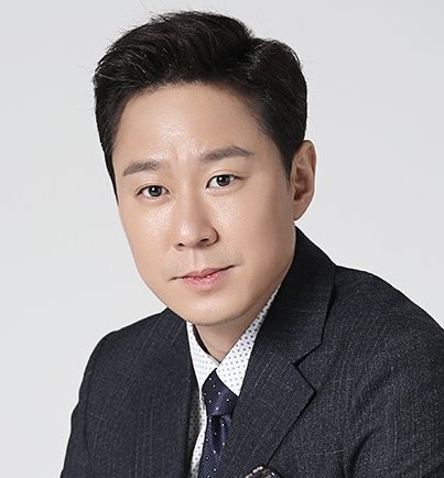 金英弼 Kim Young-pil