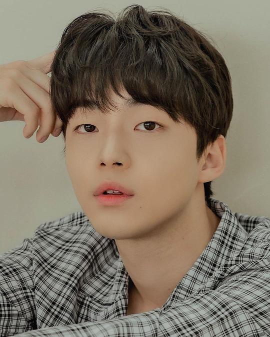 金江珉 Kang-min Kim