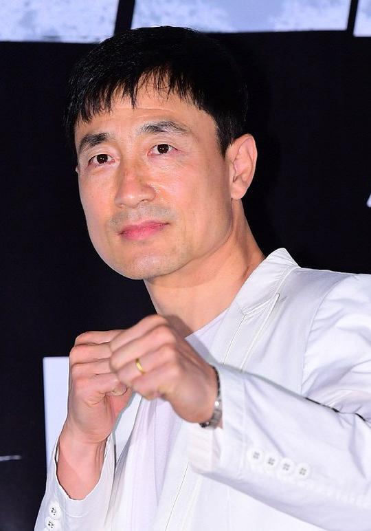 徐範植 Seo Burm-sik