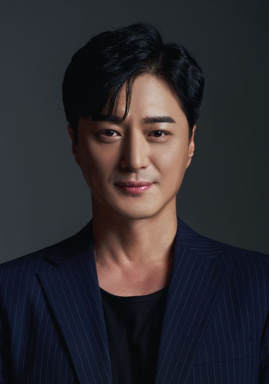 池英山 Ji Young-san