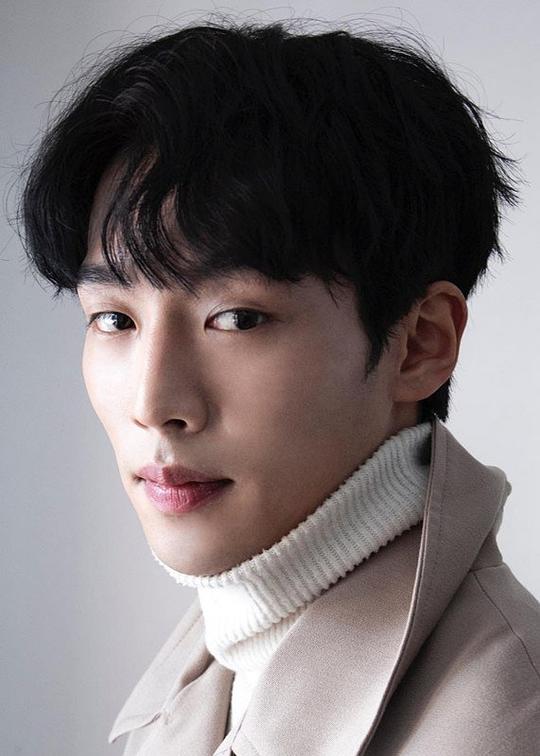 李基澤 Lee Gi-taek