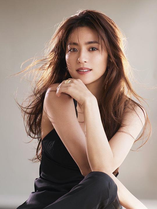 中村安奈 Anne Nakamura