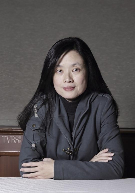 鄭芬芬 Fenfen Cheng