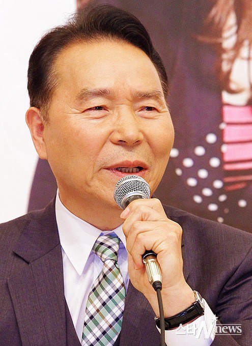 李榮厚 Yeong-hu Lee