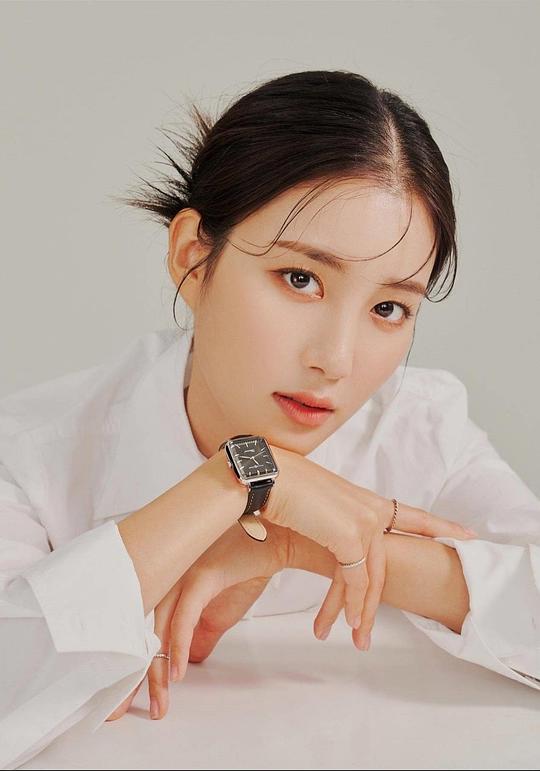 申智秀 Ji-soo Shin