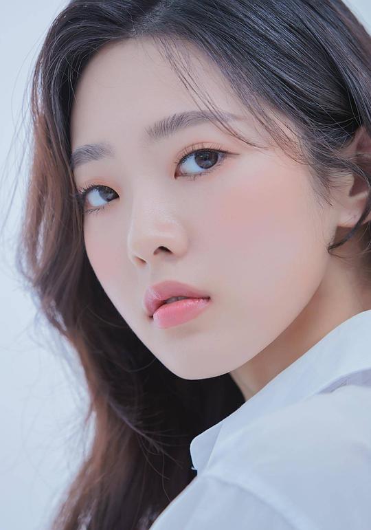 文伊貞 Ye-jin Moon