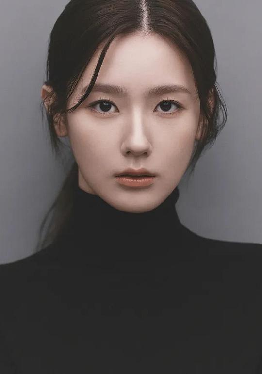 曹薇娟 Mi-yeon Cho