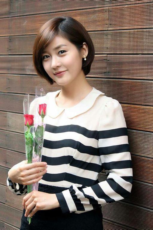 成宥利 Yu-ri Sung