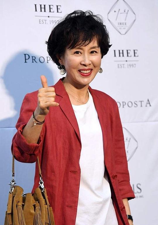 李京進 Kyung-jin Lee